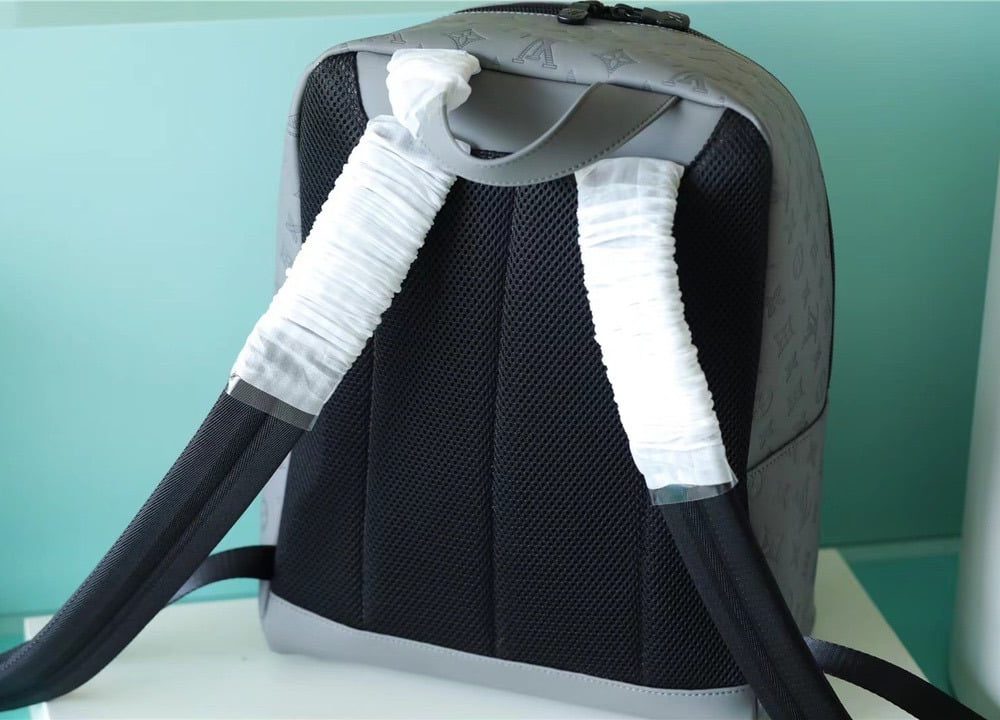1:1 Replica Louis Vuitton LV Racer Backpack Monogram Shadow Leather Unique Bag For Men M46105 - 41cm