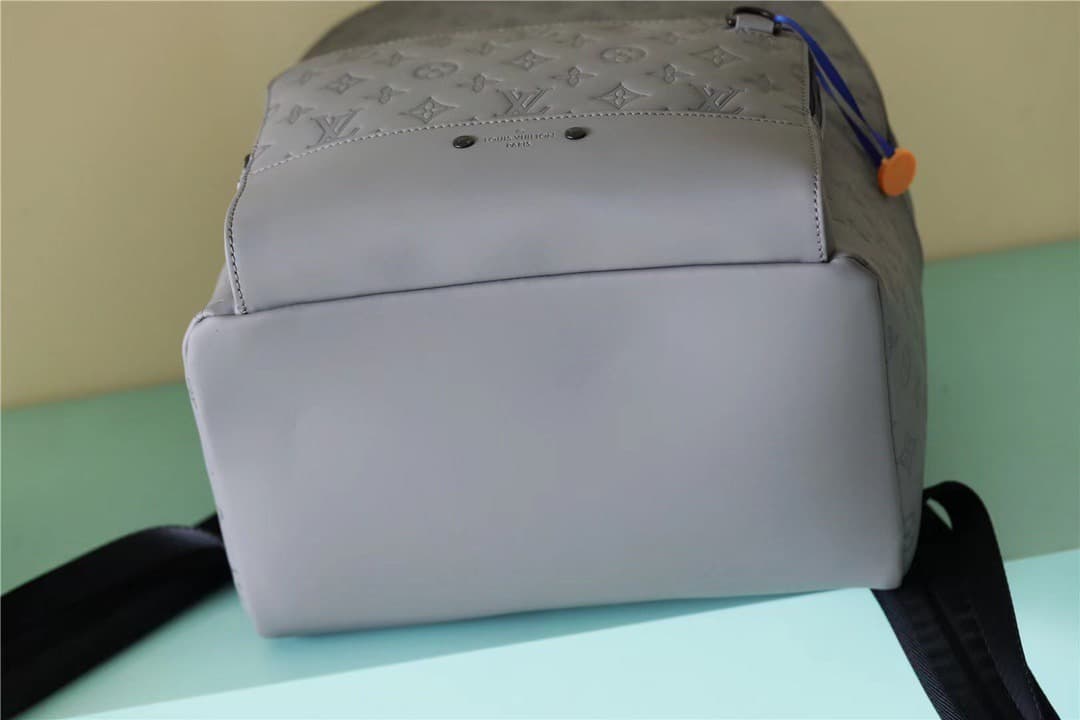 1:1 Replica Louis Vuitton LV Racer Backpack Monogram Shadow Leather Unique Bag For Men M46105 - 41cm - Image 8