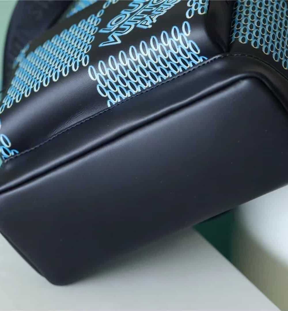 1:1 Replica Louis Vuitton LV Racer Damier Spray Blue Unique Bag For Men - 16in/41cm