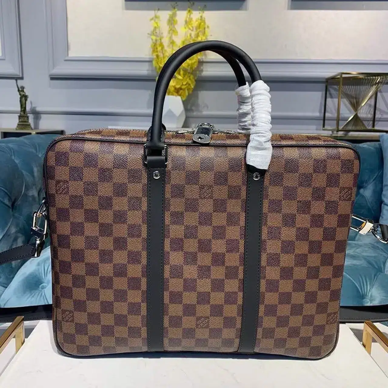 louis-vuitton-replica-porte-documents-voyage-pm-damier-ebene-canvas-n41466