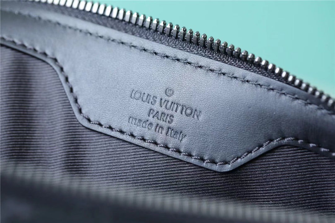 1:1 Replica Louis Vuitton LV Sac Plat Cross Monogram Eclipse Reverse Canvas Unique Bag For Men M59664 - 11.2in/28.5cm - Image 6