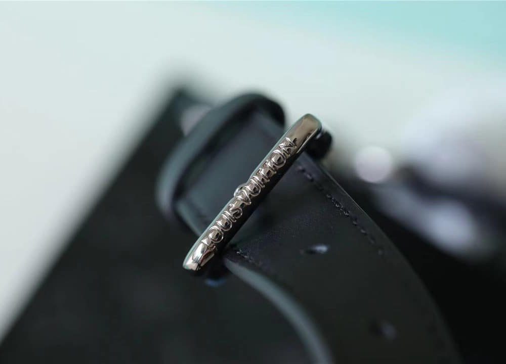 1:1 Replica Louis Vuitton LV Sac Plat Cross Monogram Eclipse Reverse Canvas Unique Bag For Men M59664 - 11.2in/28.5cm