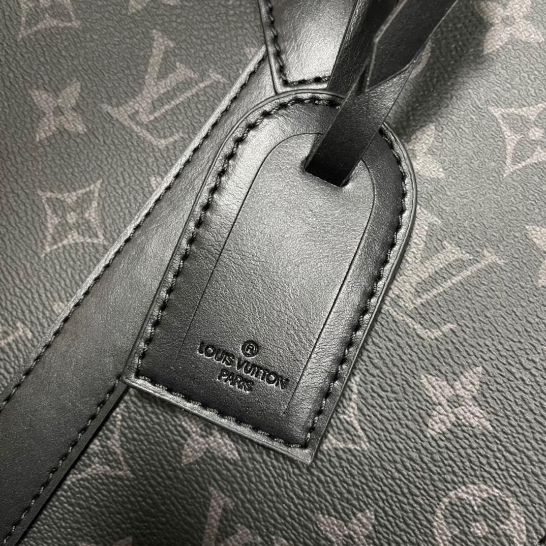1:1 Replica Louis Vuitton LV Sac Plat Cross Taurillon Black Unique Bag For Men M59960 - 28.5in/11.2cm - Image 4
