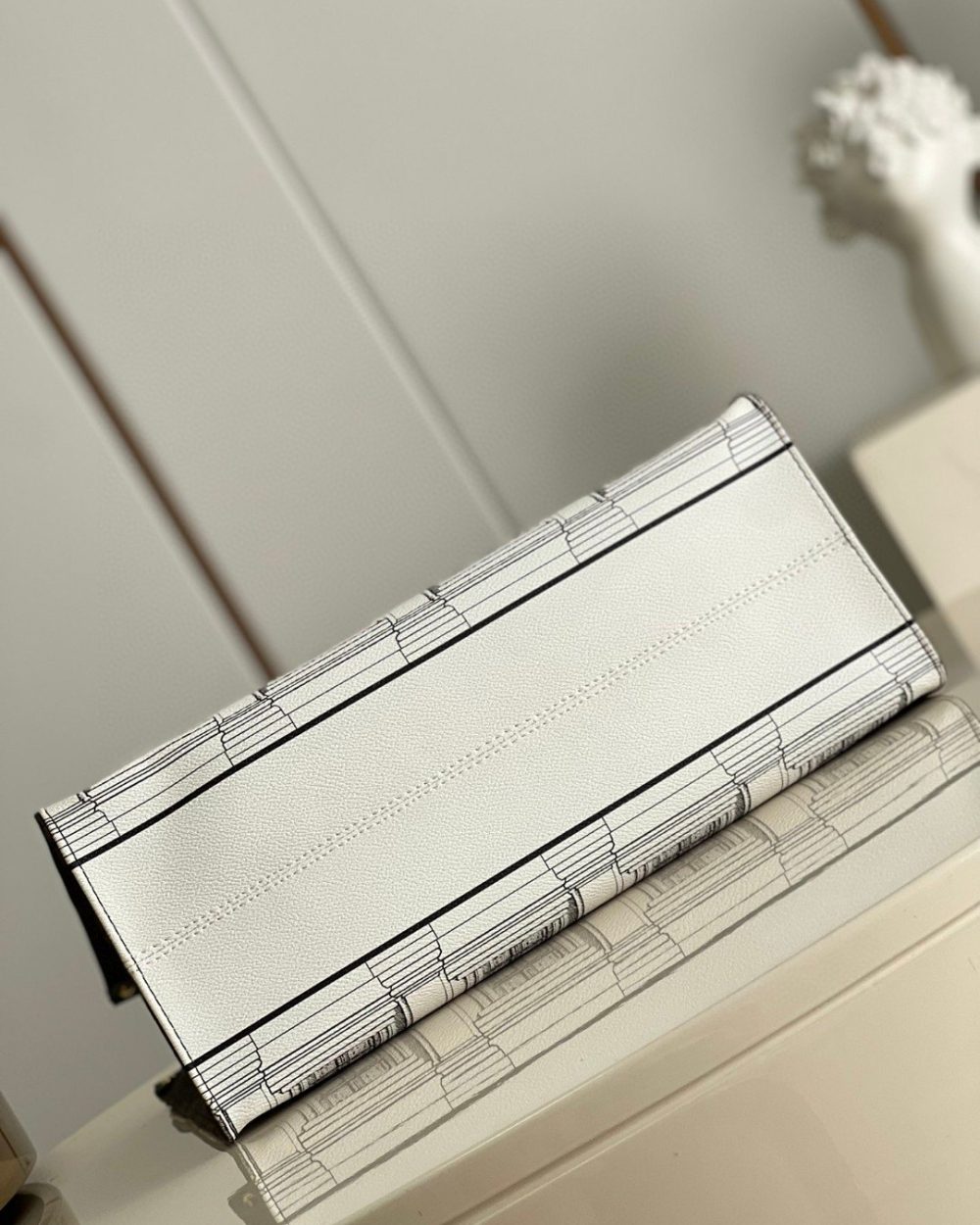 1:1 Replica Louis Vuitton LV Sac Plat Tote Bag White Luxury Bag For Women - 13.8in/35cm