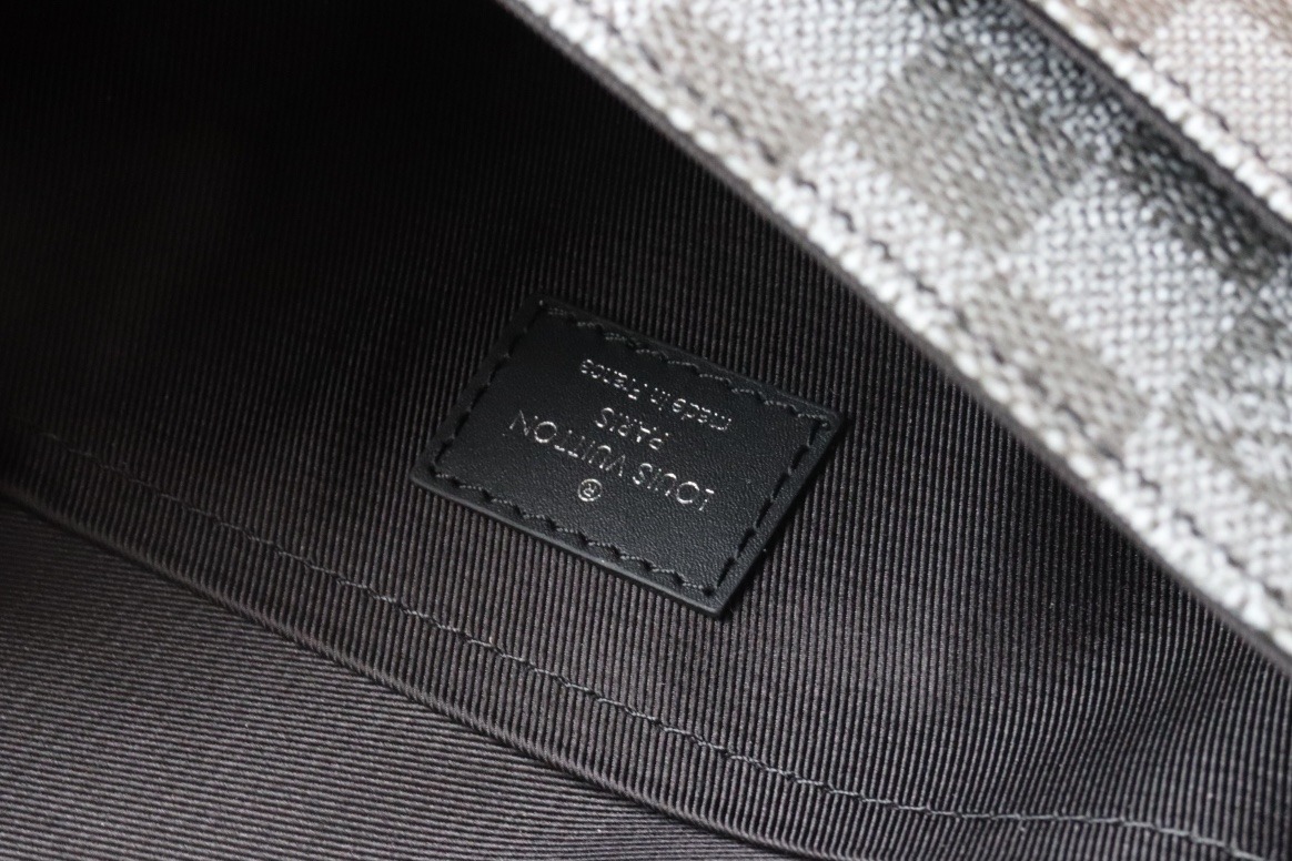 1:1 Replica Louis Vuitton LV Studio Messenger Damier Graphite Plaster Unique Bag For Men N50014 - 9.3in/25.3cm - Image 4