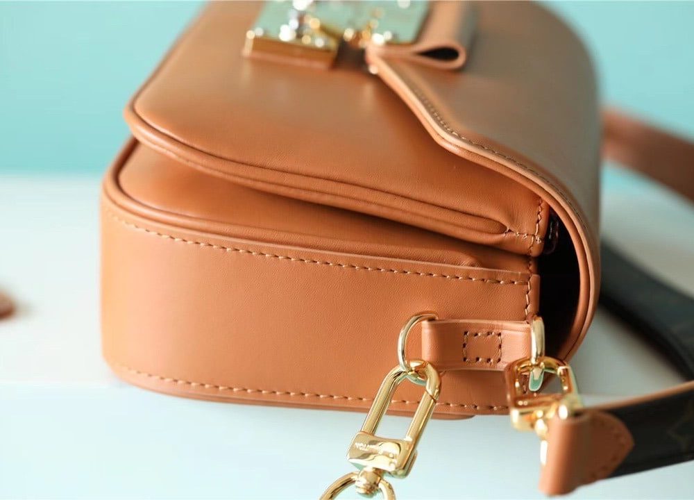 1:1 Replica Louis Vuitton LV Swing Monogram Hazelnut Brown Luxury Bag For Women M20396 - 24cm/9.4in