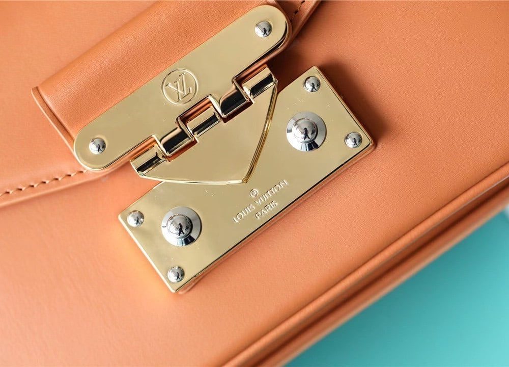 1:1 Replica Louis Vuitton LV Swing Monogram Hazelnut Brown Luxury Bag For Women M20396 - 24cm/9.4in