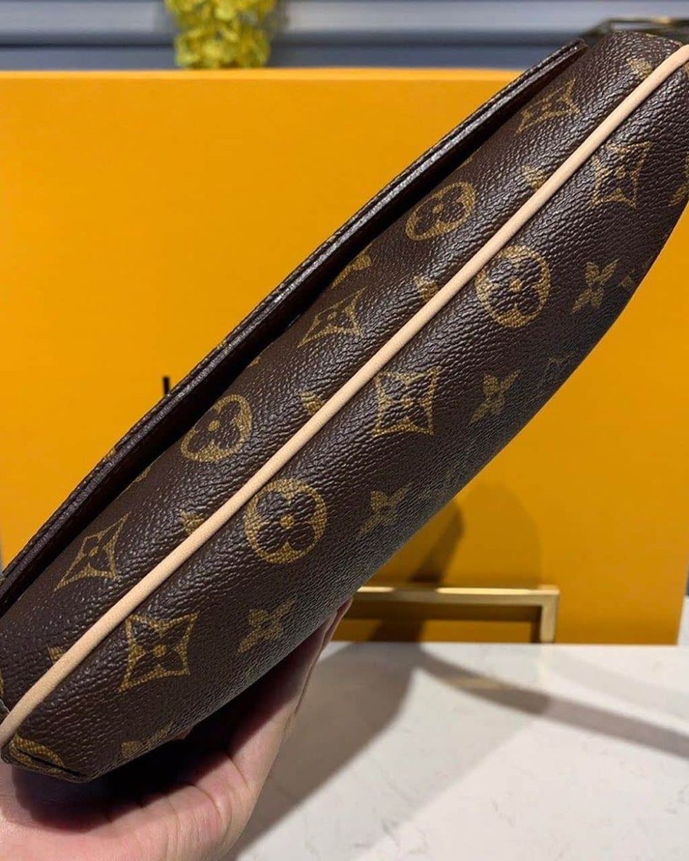 1:1 Replica Louis Vuitton LV Tango Monogram Canvas Luxury Bag For Women M51257 -  9.1in/23cm