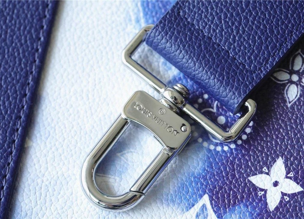 1:1 Replica Louis Vuitton LV Tote Journey Monogram Blue Unique Bag For Men M20553 - 23.6in/60cm