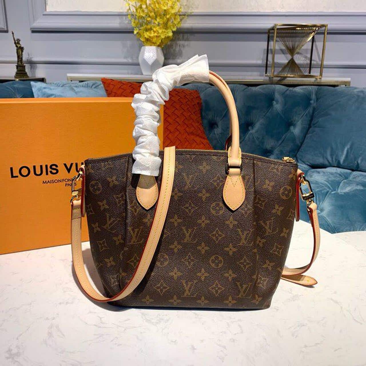 1:1 Replica Louis Vuitton LV Turenne PM Monogram Canvas Luxury Bag For Women M48813 - 11.8in/30cm - Image 4