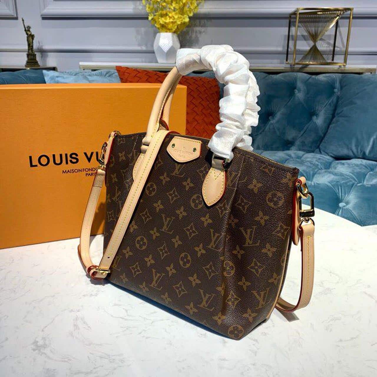 1:1 Replica Louis Vuitton LV Turenne PM Monogram Canvas Luxury Bag For Women M48813 - 11.8in/30cm - Image 3
