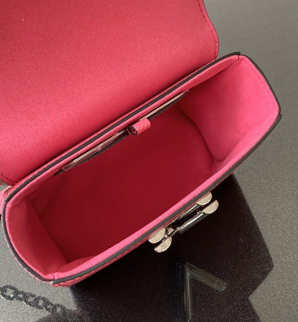 1:1 Replica Louis Vuitton LV Twist Mini Epi Pink Luxury Bag For Women M56120 - 6.1in/15.5cm