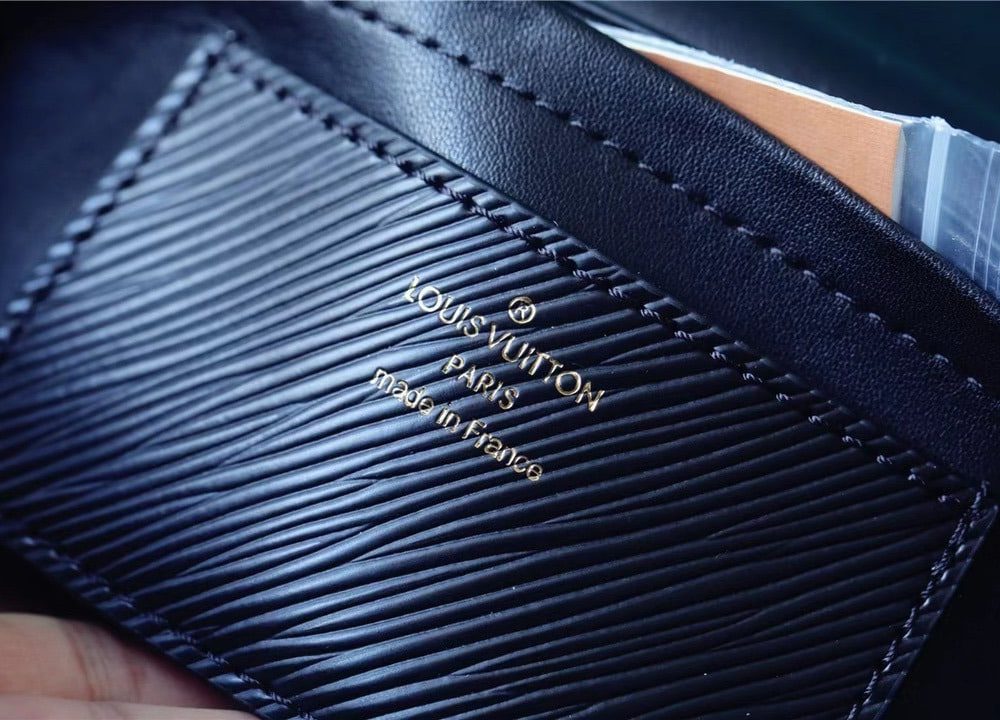 1:1 Replica Louis Vuitton LV Twist MM Epi Black Luxury Bag For Women M20680 - 7.5in/19cm