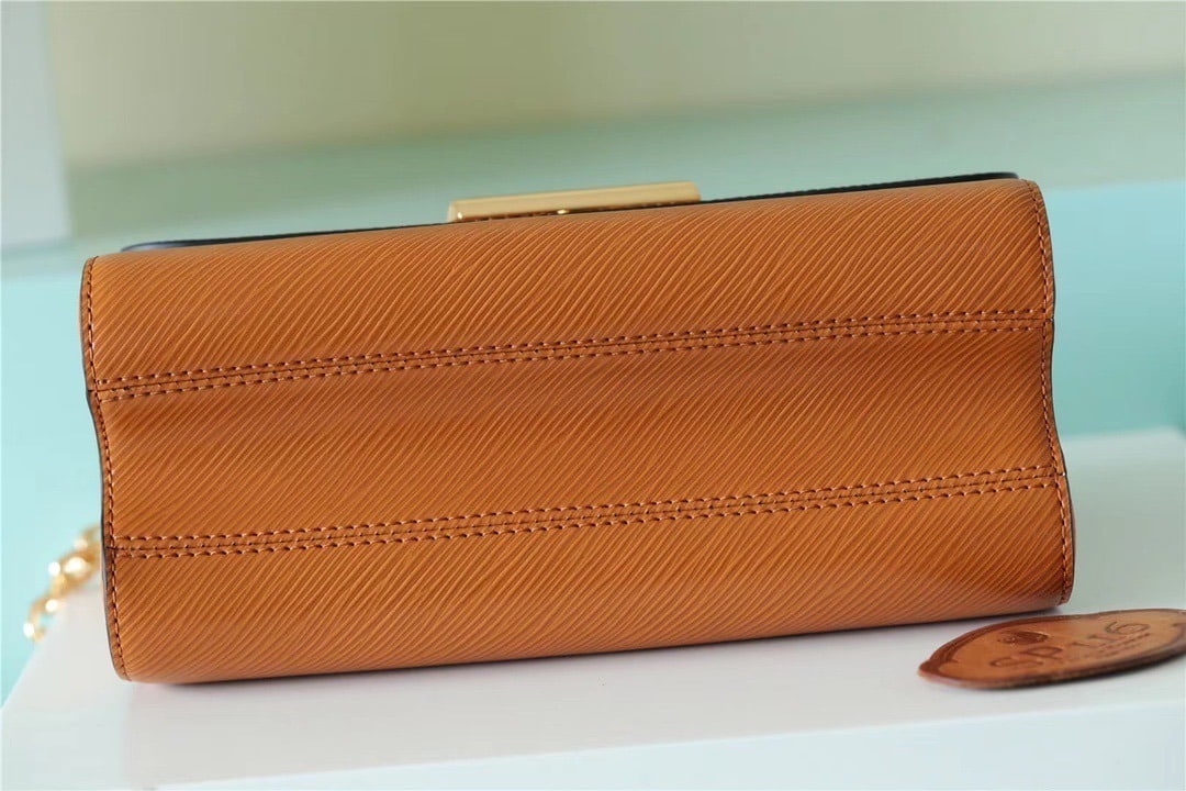 1:1 Replica Louis Vuitton LV Twist MM Epi Gold Miel Brown Luxury Bag For Women M59686 - 9.1in/23cm - Image 8