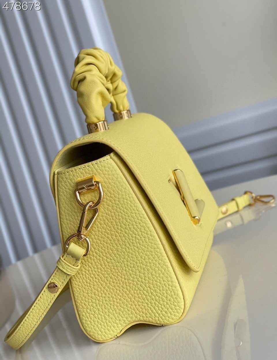 1:1 Replica Louis Vuitton LV Twist MM Ginger Yellow Luxury Bag For Women -  9.1in/23cm