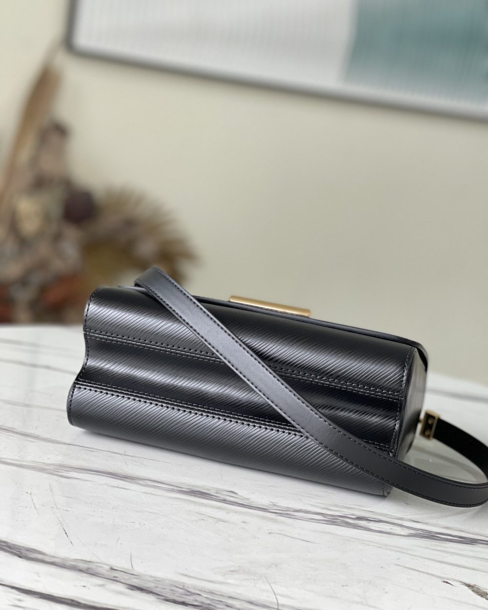 1:1 Replica Louis Vuitton LV Twist MM Monogram Flower Black Luxury Bag For Women M59402 - 9.1in/23cm