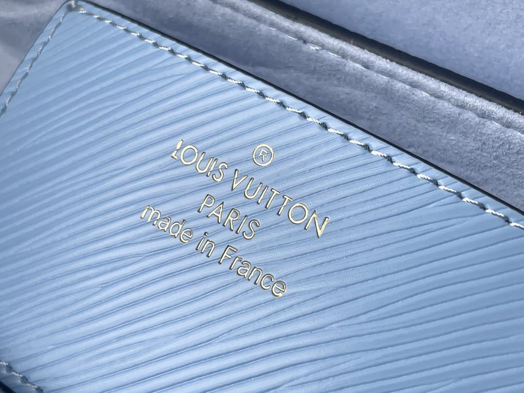 1:1 Replica Louis Vuitton LV Twist MM Monogram Flower Bleu Nuage Blue Luxury Bag For Women M59627 - 9.1in/23cm - Image 4