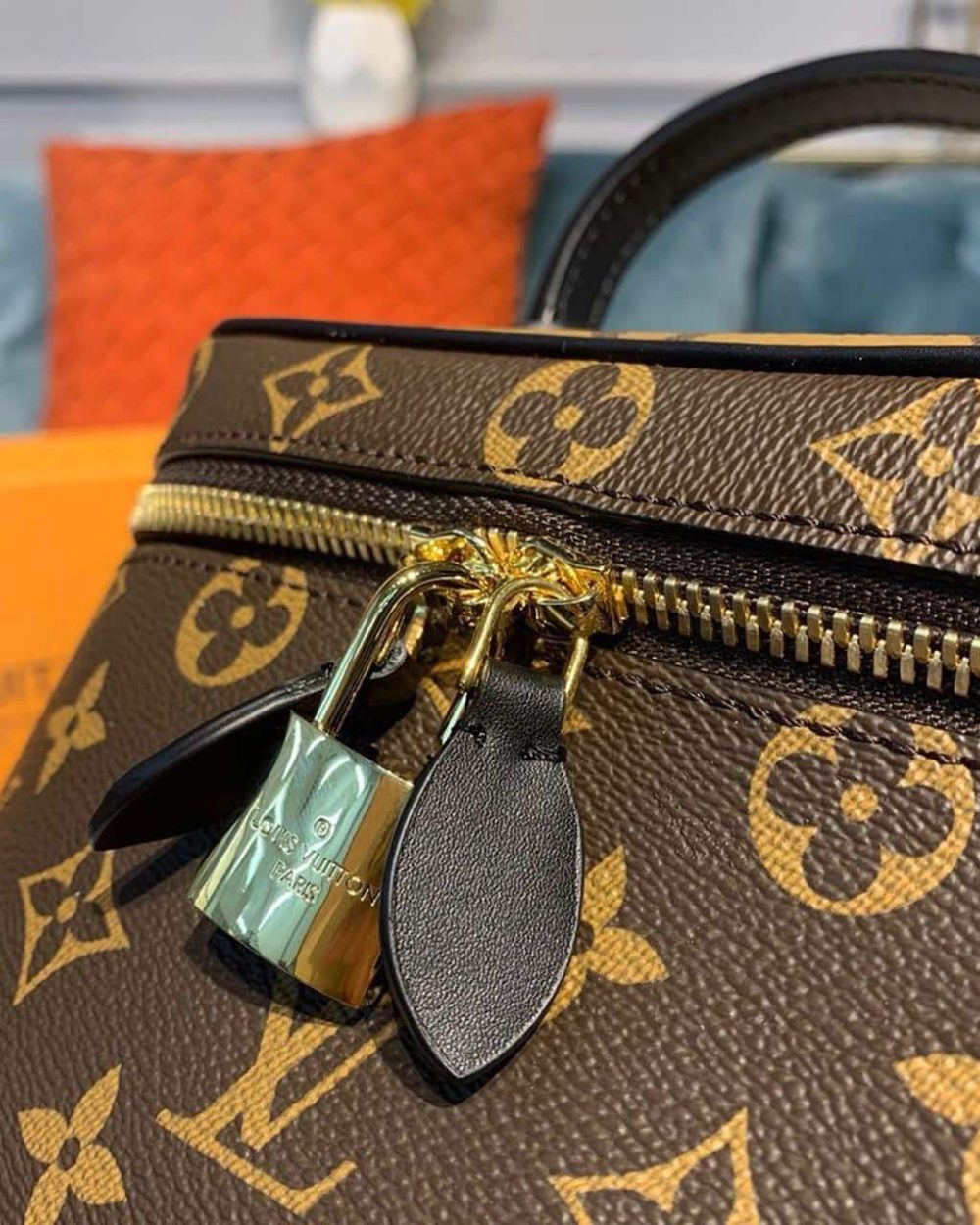 1:1 Replica Louis Vuitton LV Vanity PM Monogram And Monogram Reverse Canvas By Nicolas Ghesquiere Luxury Bag For Women M45165 - 7.5in/19cm