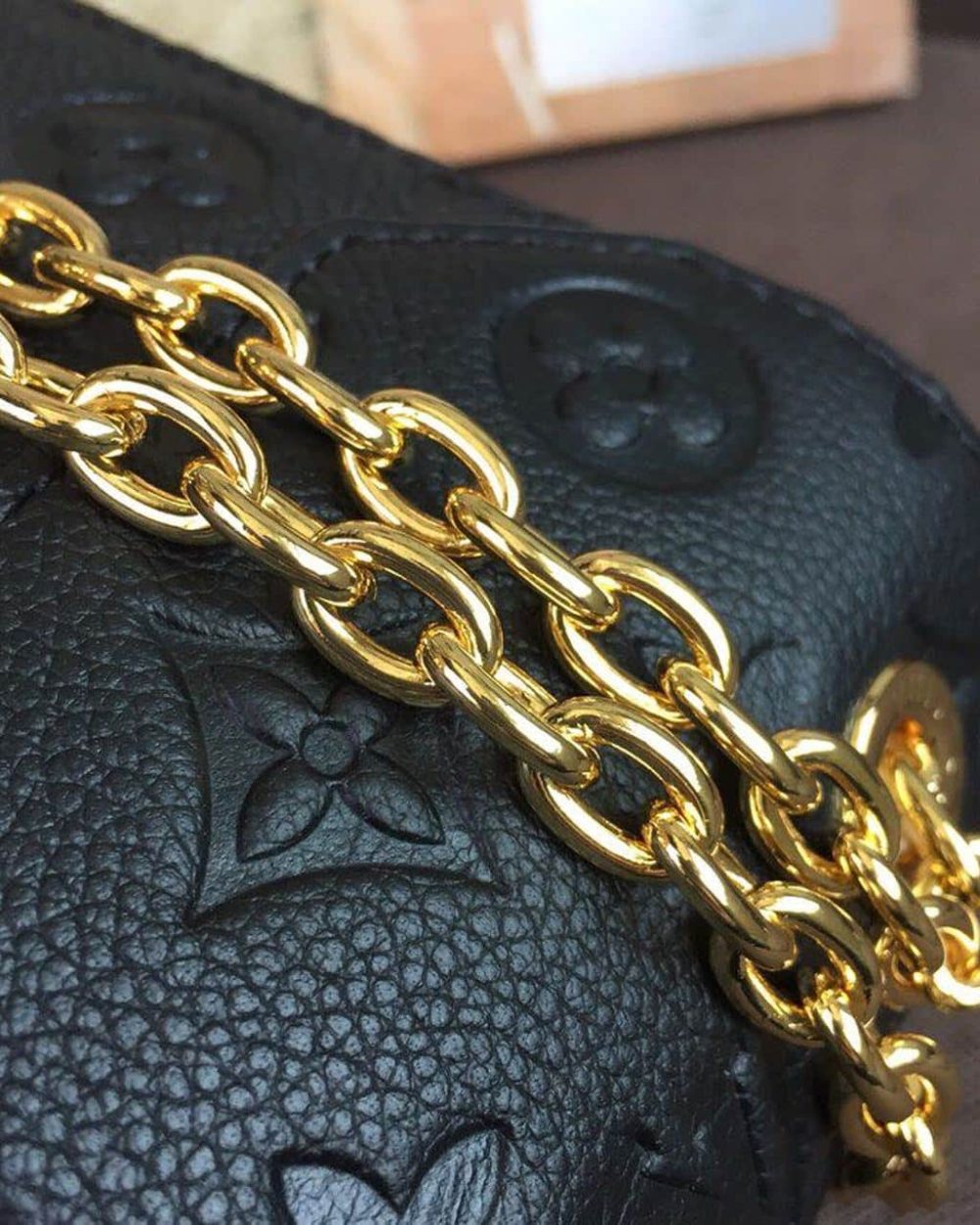 1:1 Replica Louis Vuitton LV Vavin MM Monogram Empreinte Black Luxury Bag For Women M44150 -  9.8in/25cm
