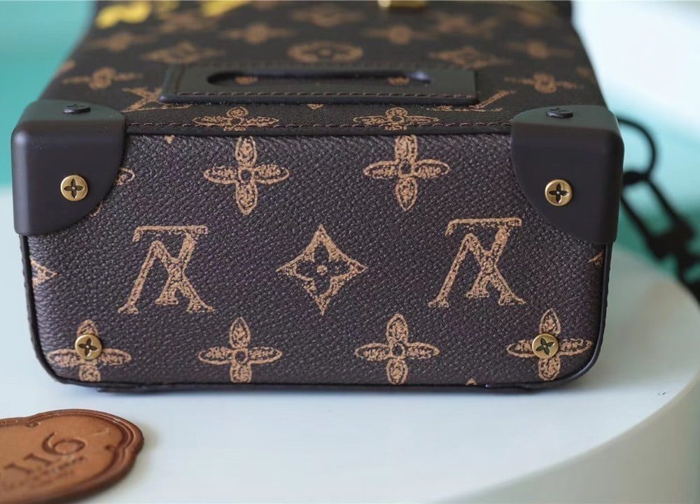 1:1 Replica Louis Vuitton LV Vertical Box Trunk Monogram Canvas Unique Bag For Men M59664 - 8.7in/22cm