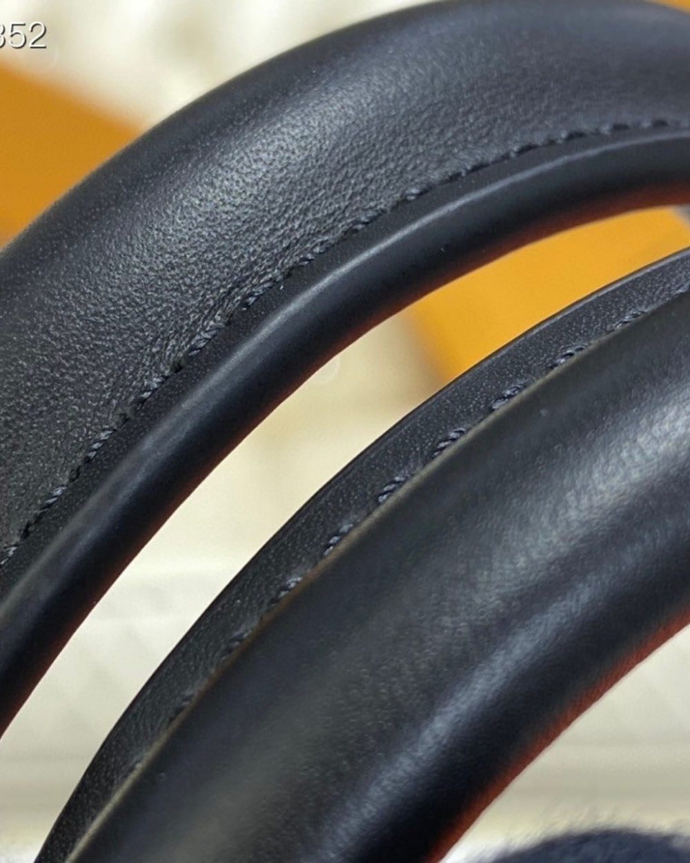 1:1 Replica Louis Vuitton LV Keepall Bandouliere 50 Monogram Canvas Essential Bag For Men M45616 - 19.7in/ 50cm