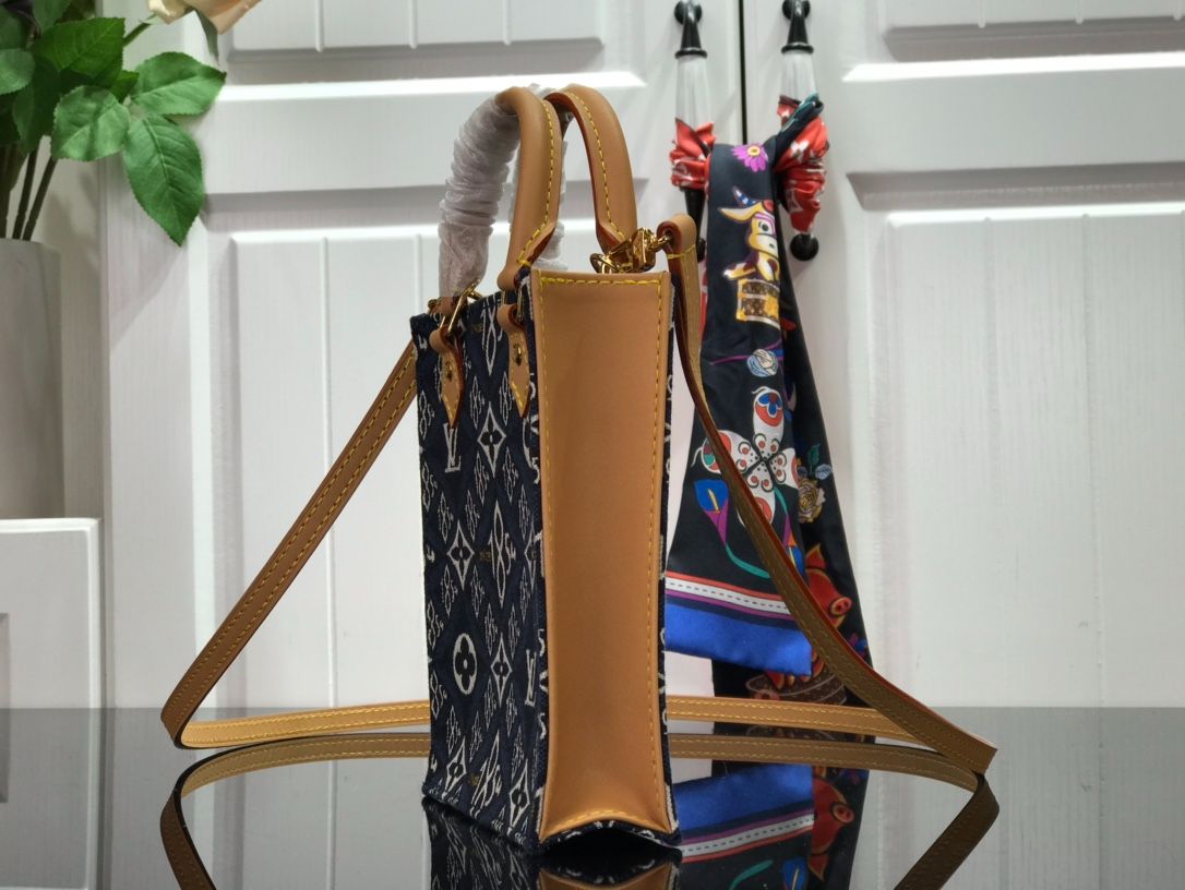 1:1 Replica Louis Vuitton LV Since 1854 Petit Sac Plat Red/Blue/Black Luxury Bag For Women - 17 cm/6.6 in - Image 3