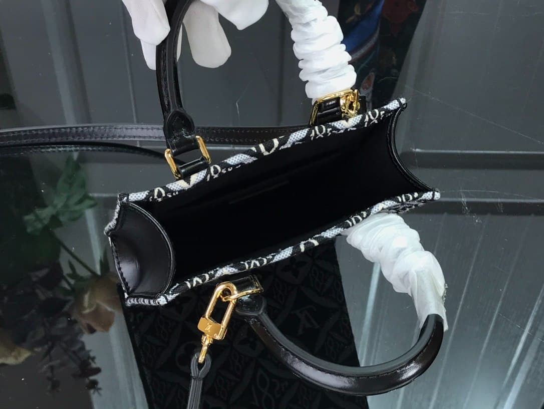 1:1 Replica Louis Vuitton LV Since 1854 Petit Sac Plat Red/Blue/Black Luxury Bag For Women - 17 cm/6.6 in - Image 22