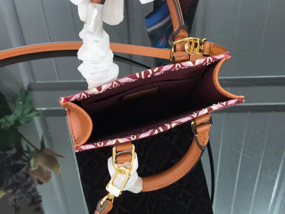 1:1 Replica Louis Vuitton LV Since 1854 Petit Sac Plat Red/Blue/Black Luxury Bag For Women - 17 cm/6.6 in - Image 15