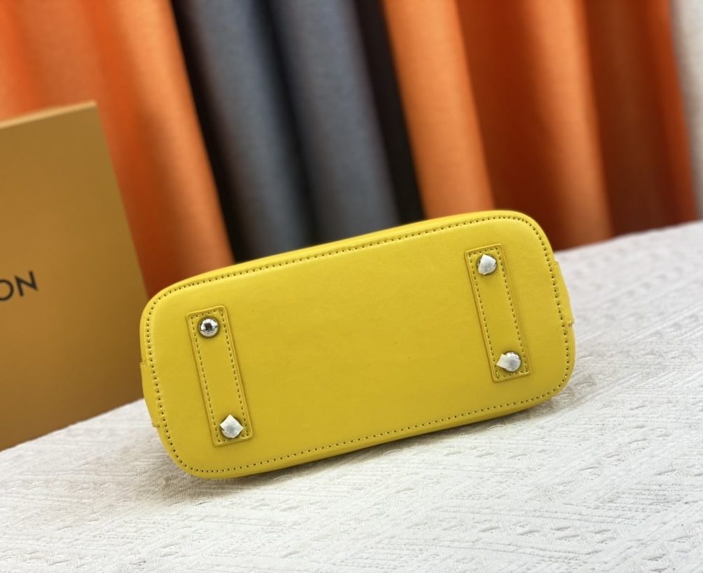 1:1 Replica Louis Vuitton LV LV x YK Alma BB Epi Leather Exclusive Bag For Women M21699/M21698/M21700 - 9.2in/ 23.5cm