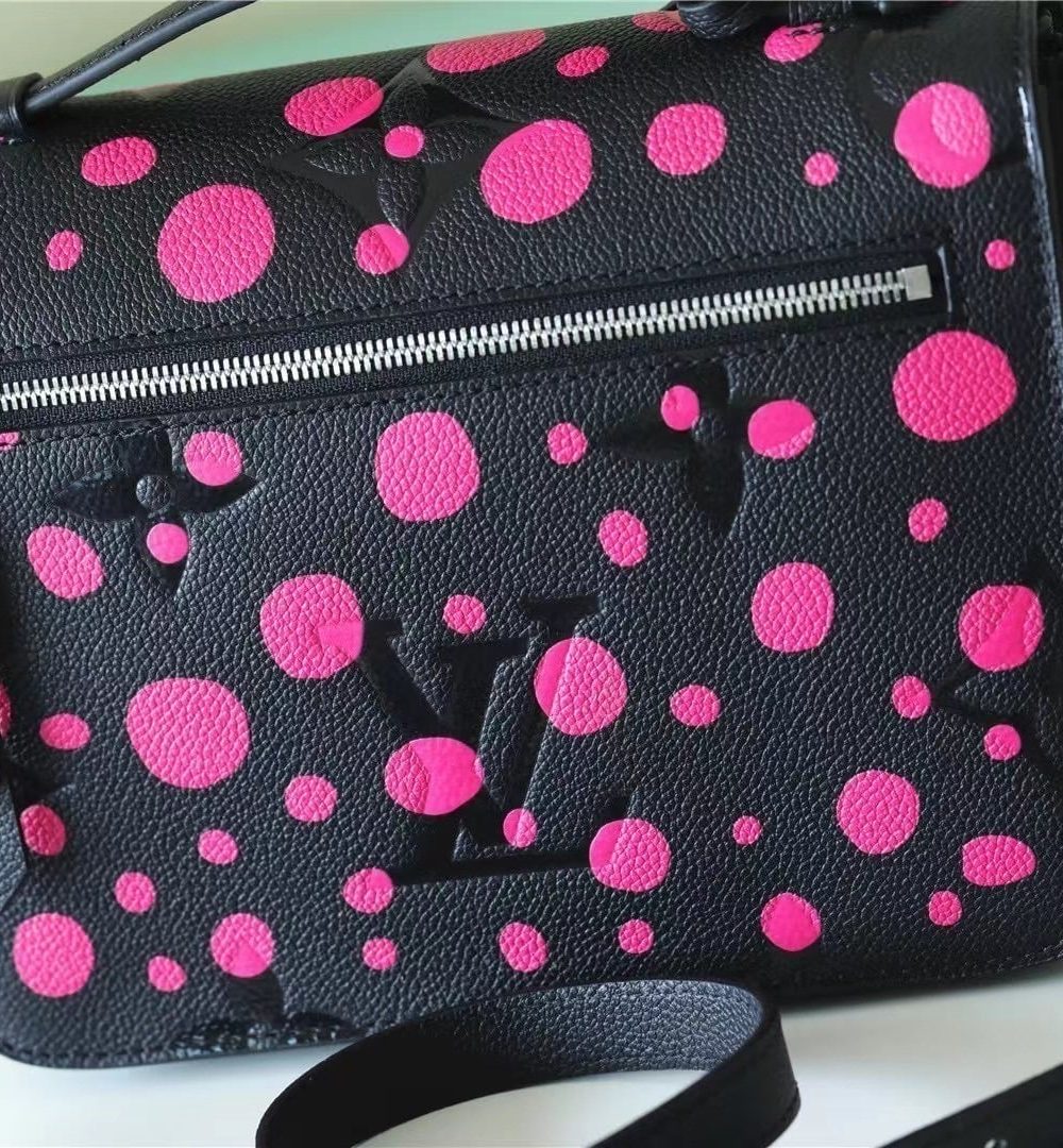 1:1 Replica Louis Vuitton LV LV x YK Pochette Métis Black And Pink Vibrant Bag For Women M46420 - 9.8in/ 25cm
