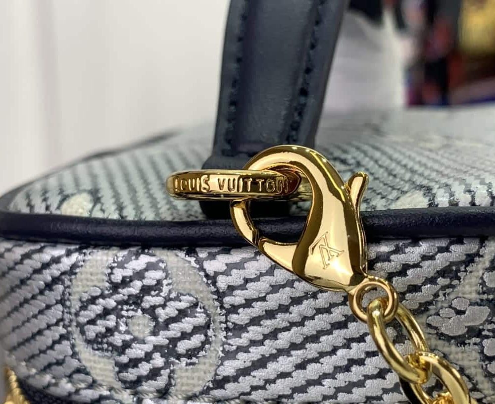 1:1 Replica Louis Vuitton LV Micro Vanity Bag Gold/ Sliver Unique Bag For Women M22920 M82467 - 11cm/ 4.3in