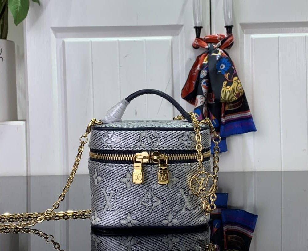 1:1 Replica Louis Vuitton LV Micro Vanity Bag Gold/ Sliver Unique Bag For Women M22920 M82467 - 11cm/ 4.3in