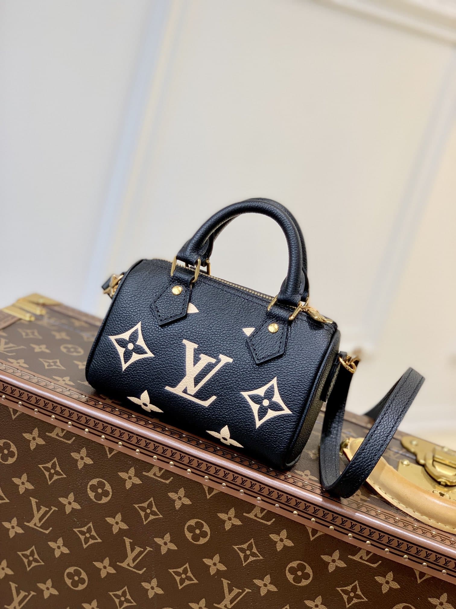 1:1 Replica Louis Vuitton LV Nano Speedy Bicolor Monogram Empreinte Leather Luxury Bag For Women M81457 - 6.3in/16cm - Image 2