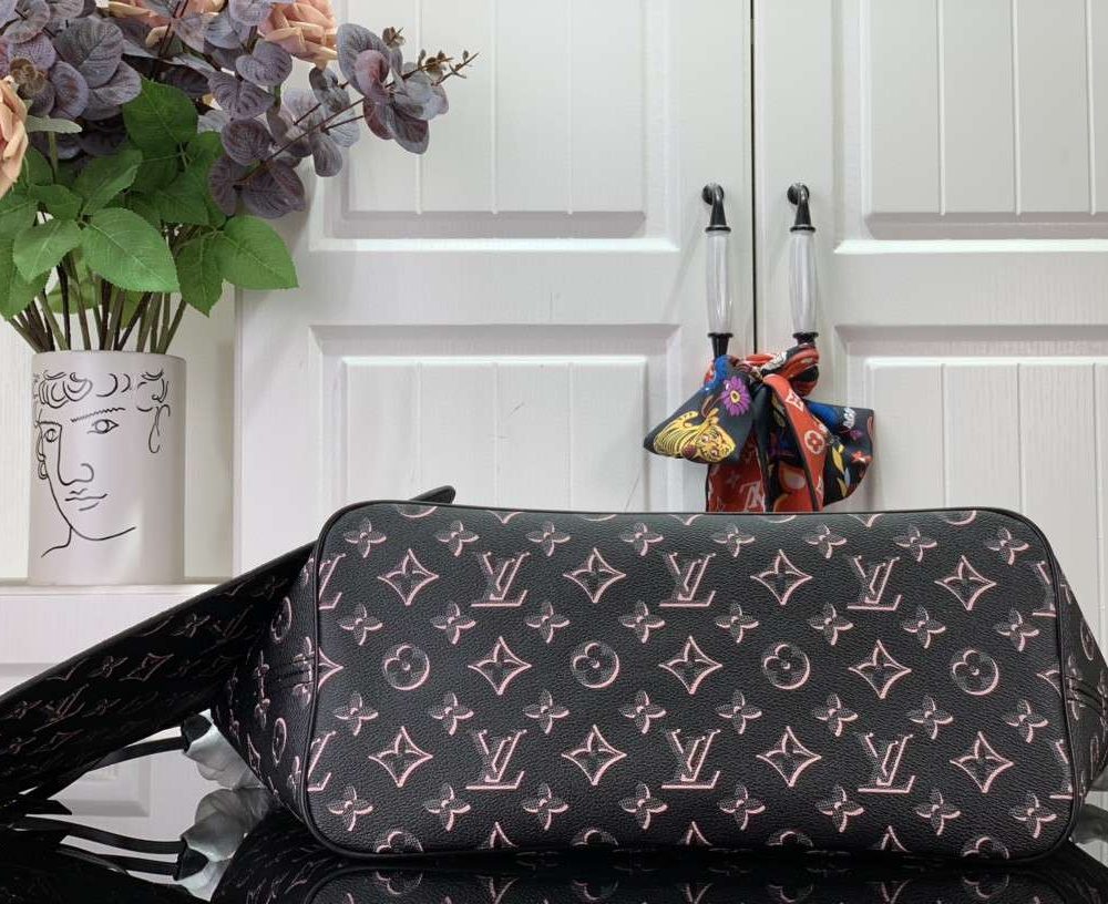 1:1 Replica Louis Vuitton LV Neverfull MM White/ Black Essential Bag For Women M20921 31 cm/ 12.2 in