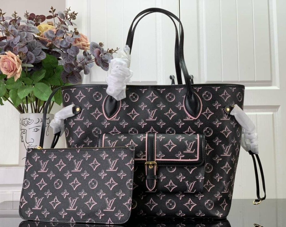 1:1 Replica Louis Vuitton LV Neverfull MM White/ Black Essential Bag For Women M20921 31 cm/ 12.2 in