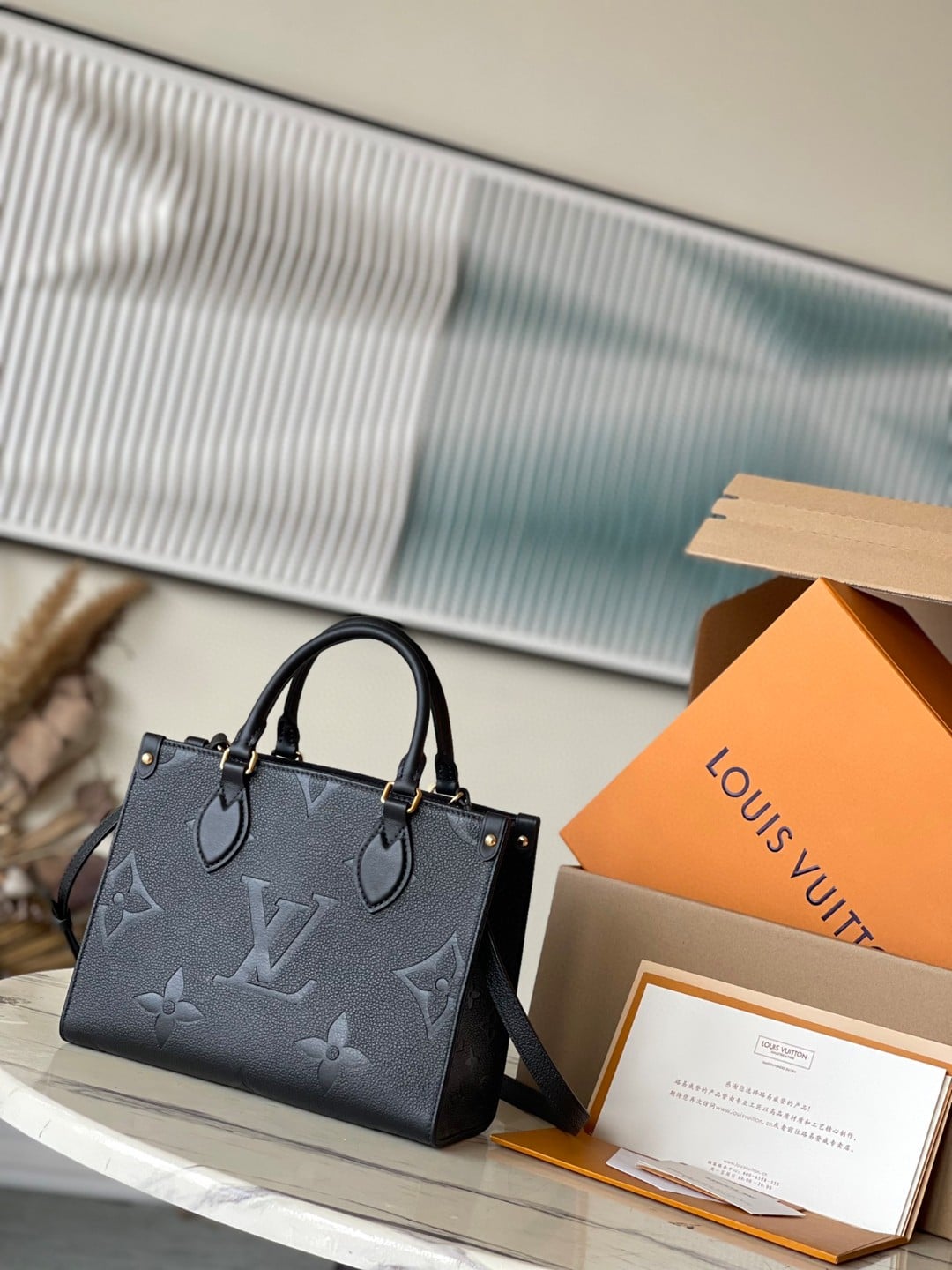 1:1 Replica Louis Vuitton LV OnTheGo PM Monogram Empreinte Lether Luxury Bag For Women M45653 - 9.8in/25cm - Image 2