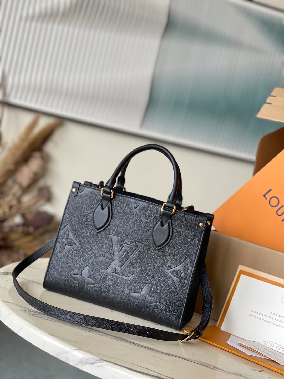 1:1 Replica Louis Vuitton LV OnTheGo PM Monogram Empreinte Lether Luxury Bag For Women M45653 - 9.8in/25cm - Image 5