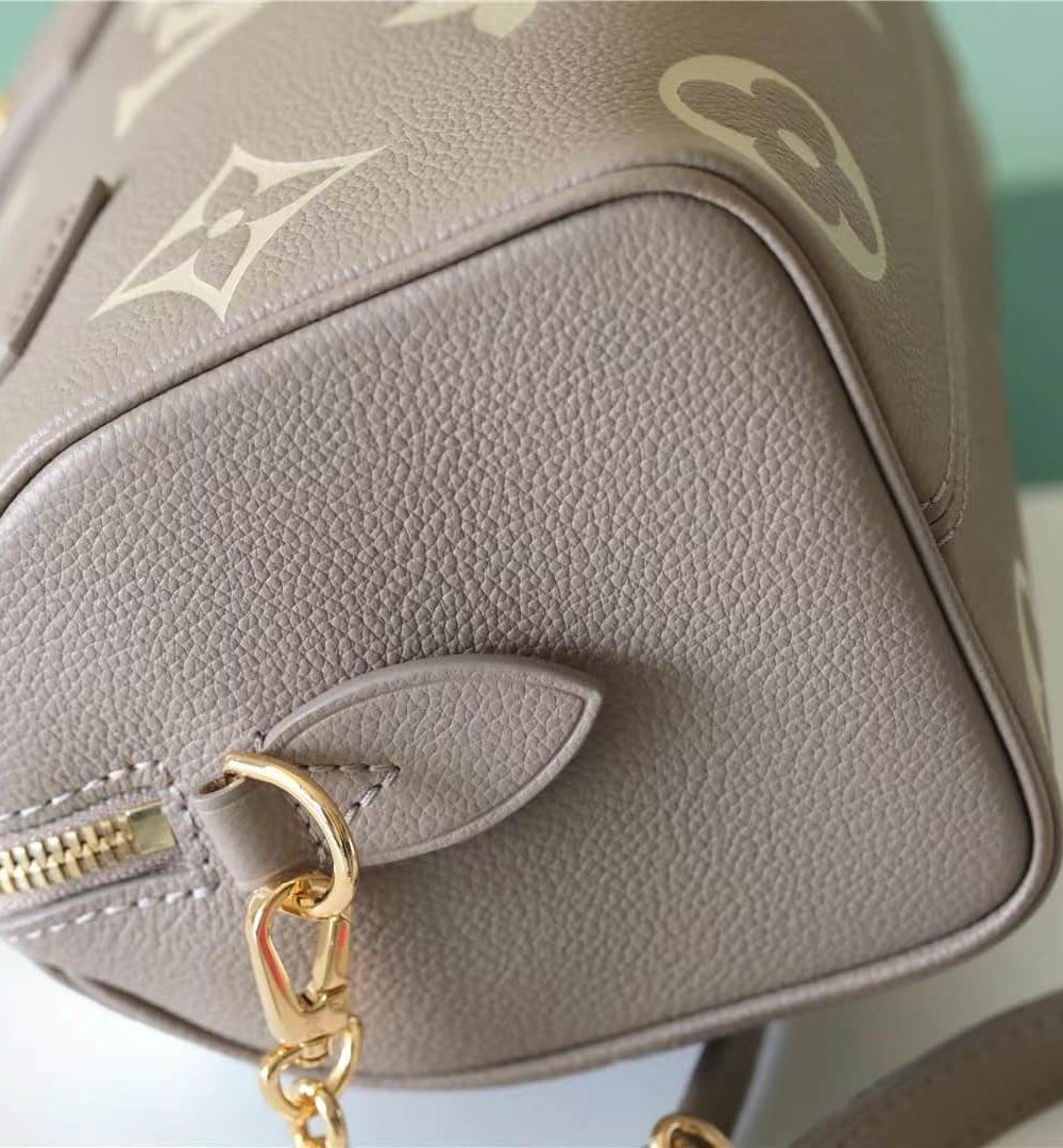1:1 Replica Louis Vuitton LV Speedy Bandouliere 20 Beige M46575 Luxury Bag For Women‎ 8.1in/20.6cm