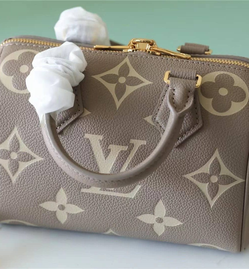 1:1 Replica Louis Vuitton LV Speedy Bandouliere 20 Beige M46575 Luxury Bag For Women‎ 8.1in/20.6cm