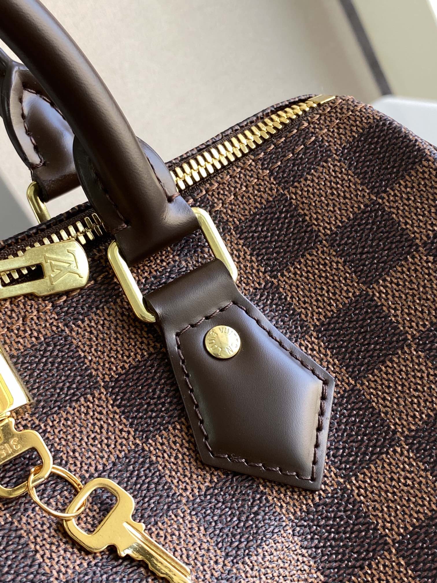 1:1 Replica Louis Vuitton LV Speedy Bandoulière 25 Damier Ebene Canvas Luxury Bag For Women N41368 - 9.8in/25cm - Image 8
