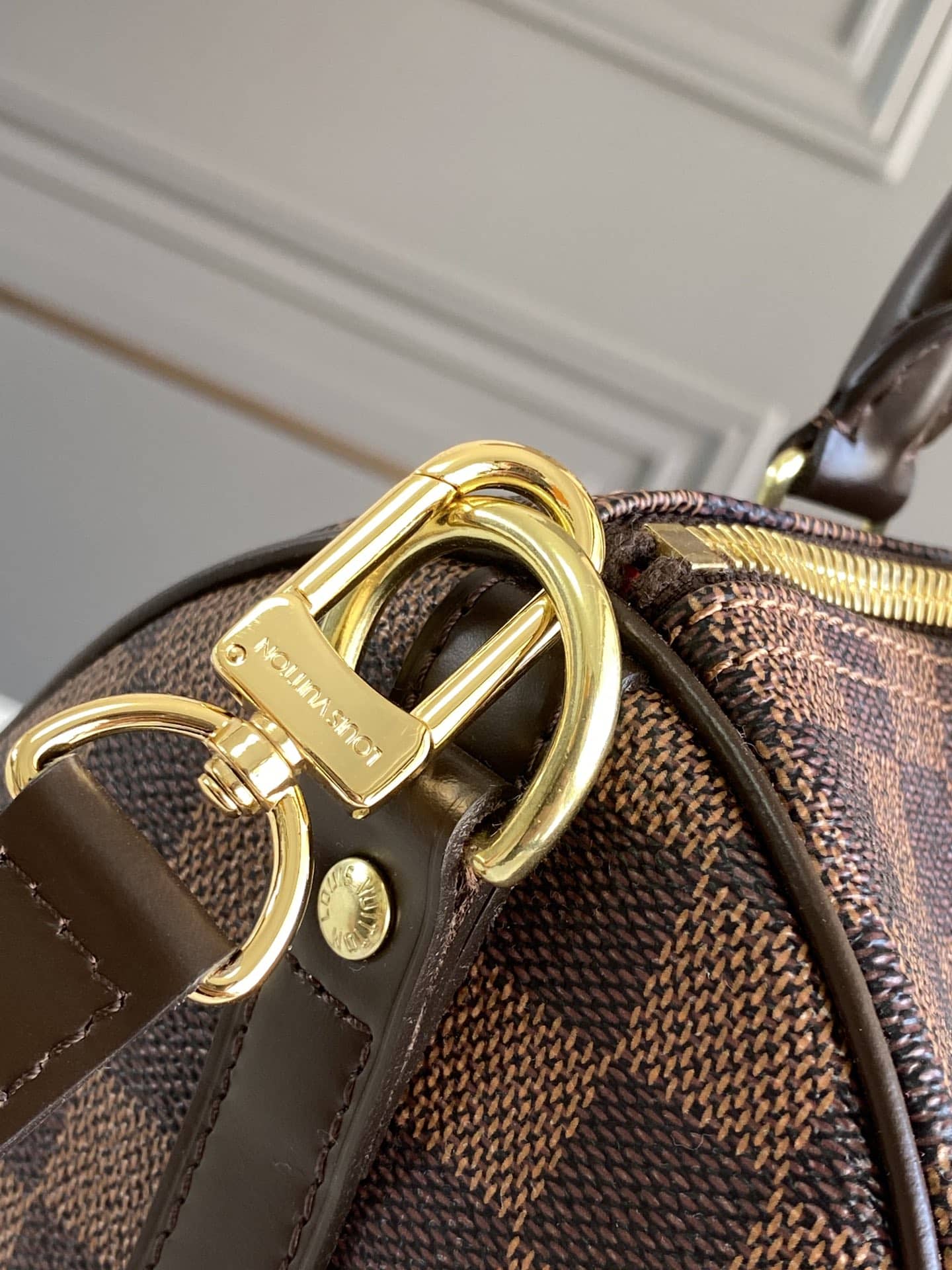 1:1 Replica Louis Vuitton LV Speedy Bandoulière 25 Damier Ebene Canvas Luxury Bag For Women N41368 - 9.8in/25cm - Image 9