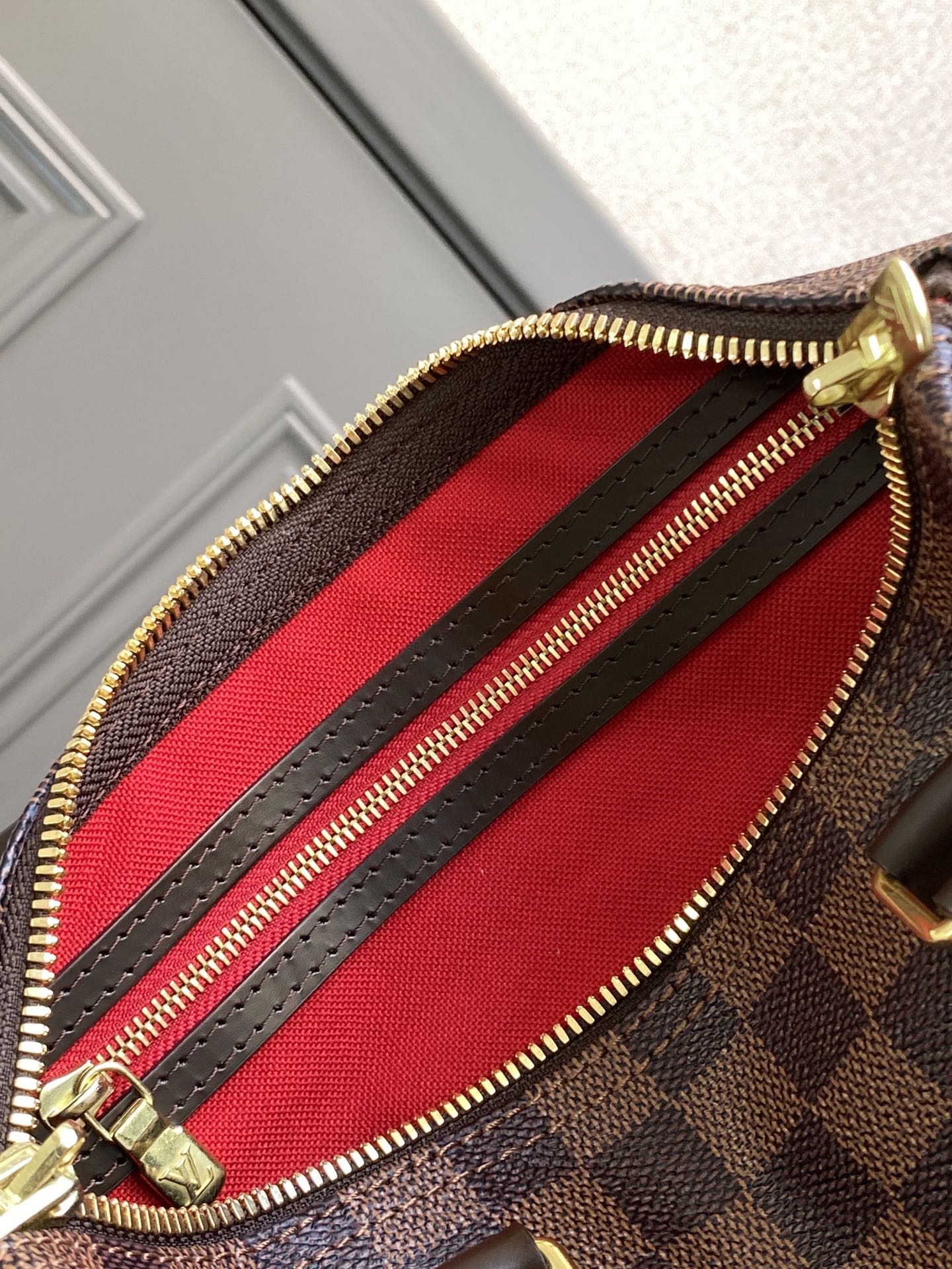 1:1 Replica Louis Vuitton LV Speedy Bandoulière 25 Damier Ebene Canvas Luxury Bag For Women N41368 - 9.8in/25cm - Image 7