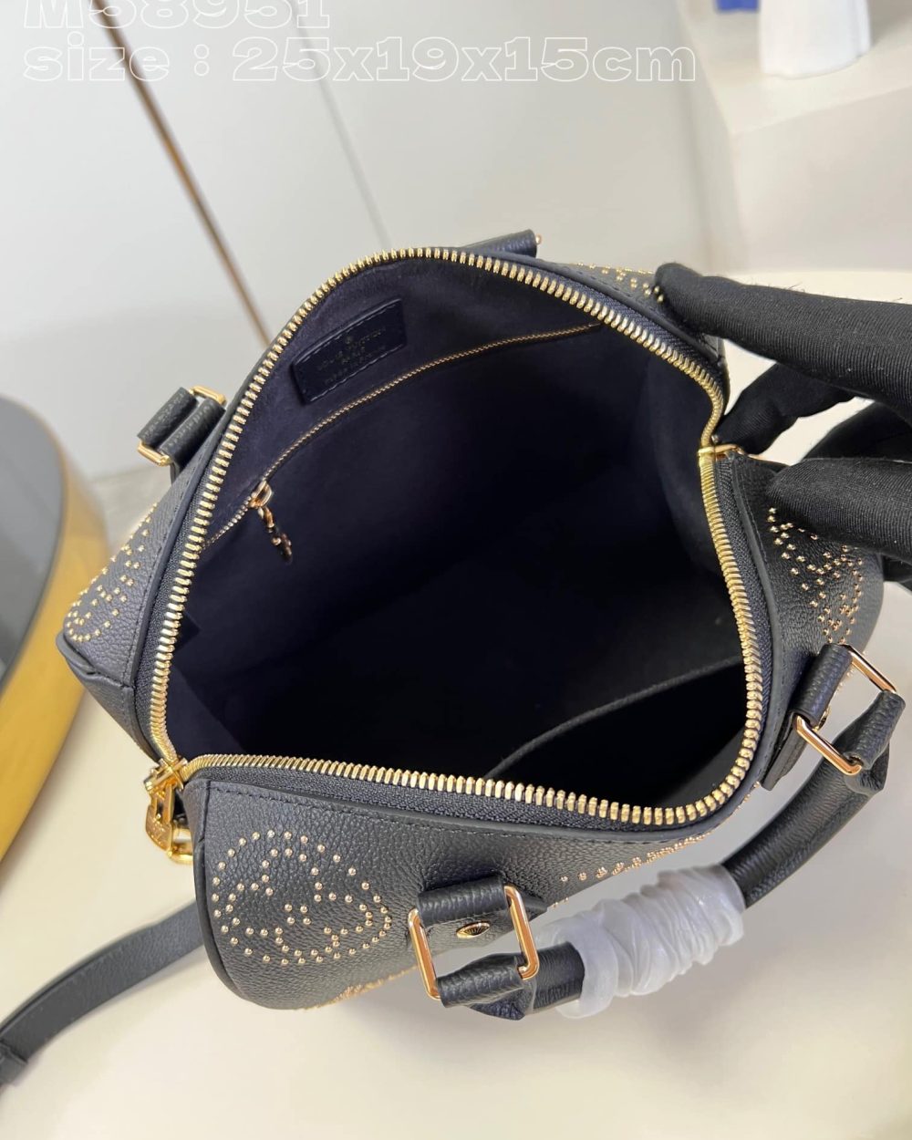 1:1 Replica Louis Vuitton LV Speedy Bandoulière 25 Monogram Empreinte Leather Luxury Bag For Women M46736- 9.8 Inches/ 24.8 Cm