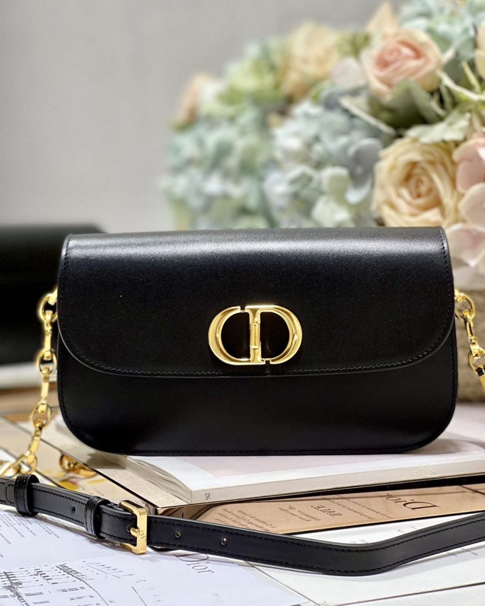 1:1 Replica 30 Montaigne Avenue Bag Black/White/Blue/Beige/Light Pink For Women 9 in/ 22.5cm M9260UMOA_M900