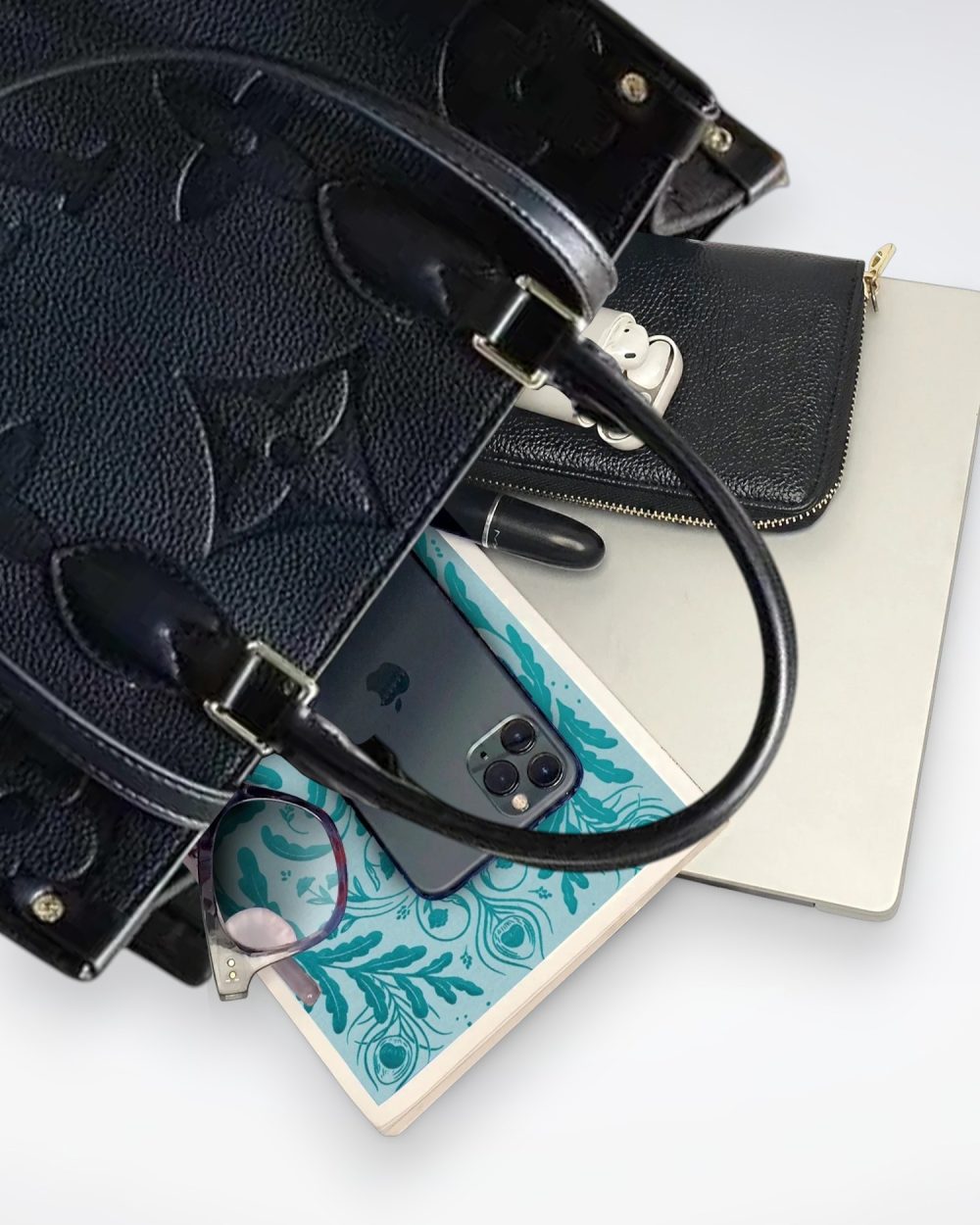 DBS-LC385 - Onthego MM Handbag Deal