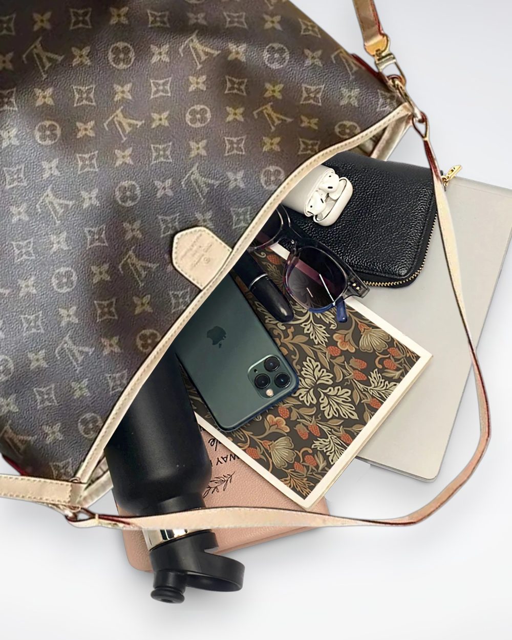 DBS-LC476 - Delightful MM Handbag Deal