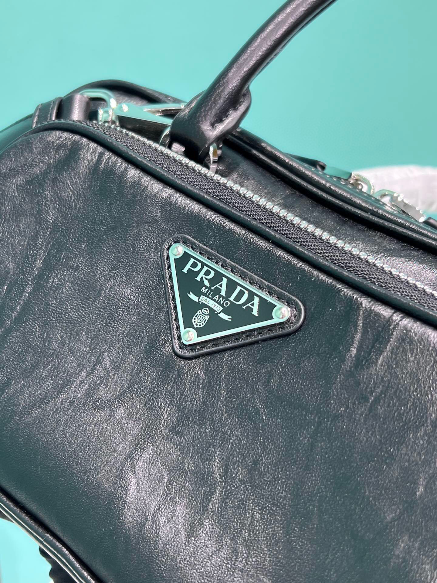 Antique Nappa Multi-Pocket Top-Handle Bag In Grey/Black For Women 9.5 in/ 24cm 1BB099_UVL_F0480_V_T2O - Image 5