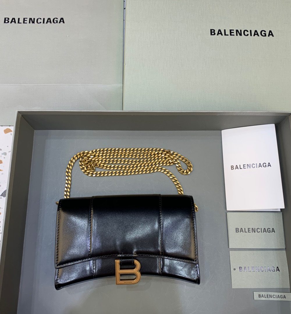 Balenciaga Hourglass Wallet On Chain in Black, For Women, Women's Bags 7.6in/19cm 6560501QJ4M1000