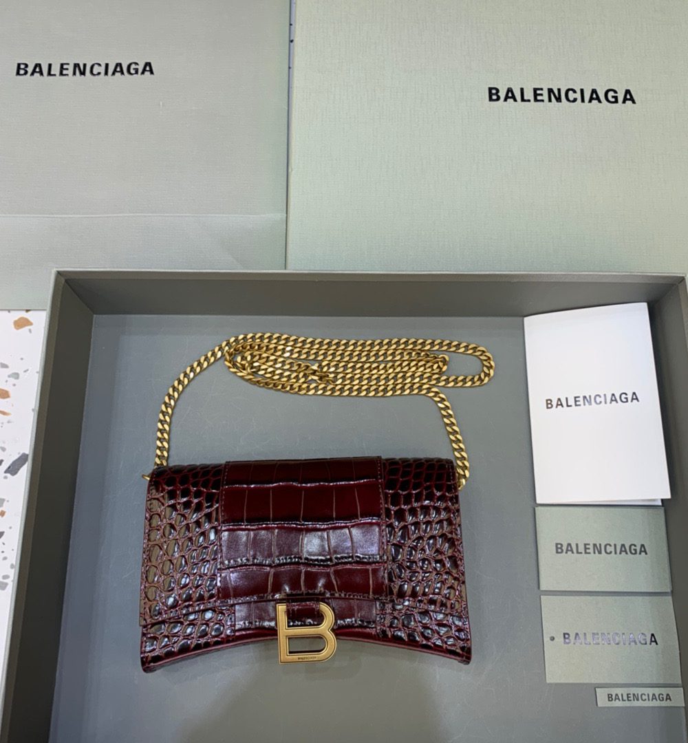 Balenciaga Hourglass Wallet On Chain in Dark Red, For Women, Women's Bags 7.6in/19cm