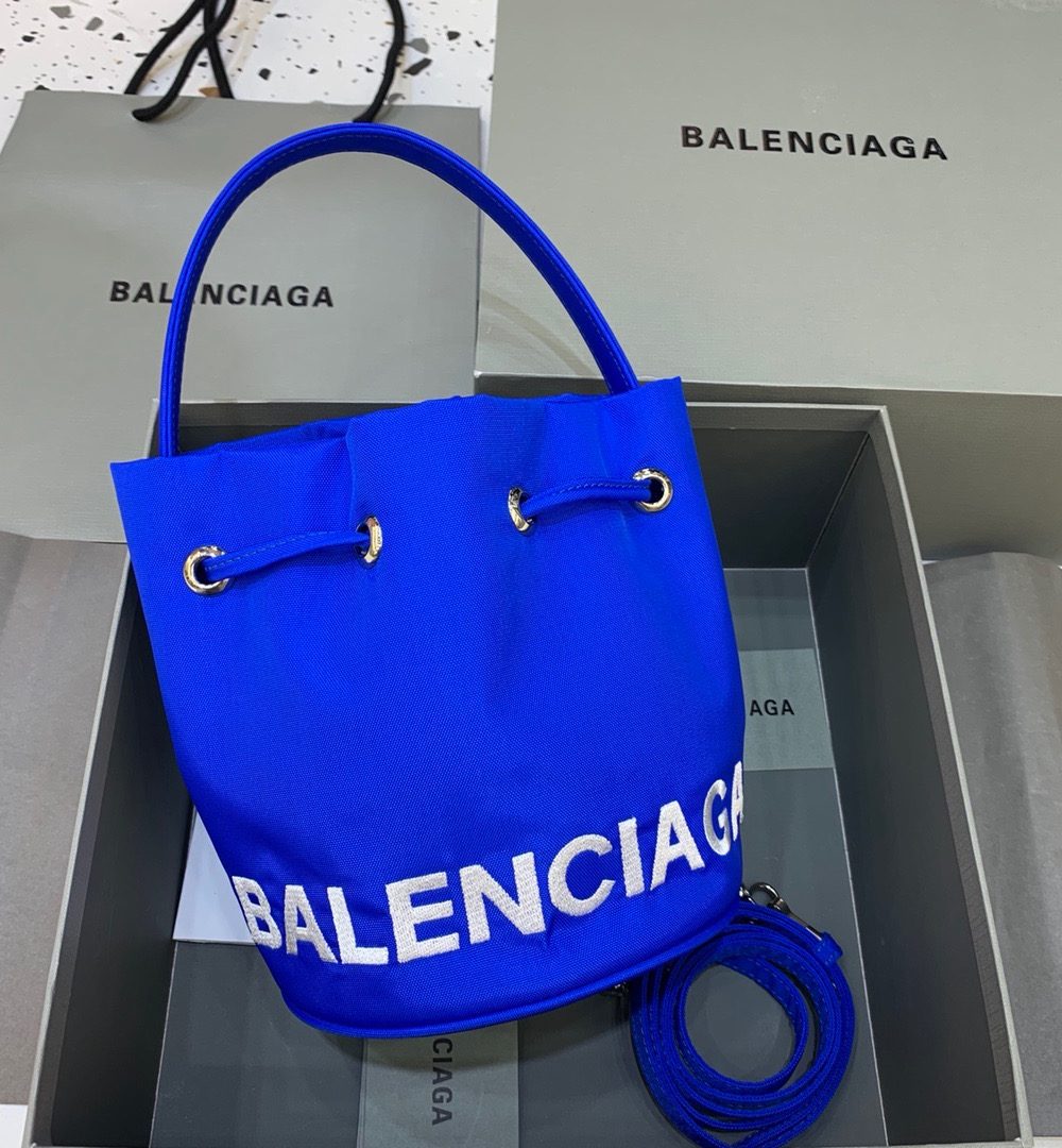 Balenciaga Le Cagole Medium Bucket Bag In Blue, For Women, Women's Bags 7in/18cm